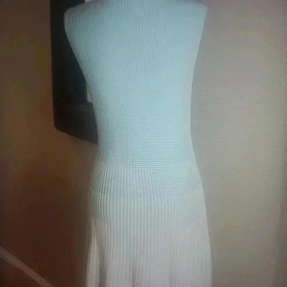 SHOSHANNA LAIDLEY PLEATED DRESS - Picture 4 of 7